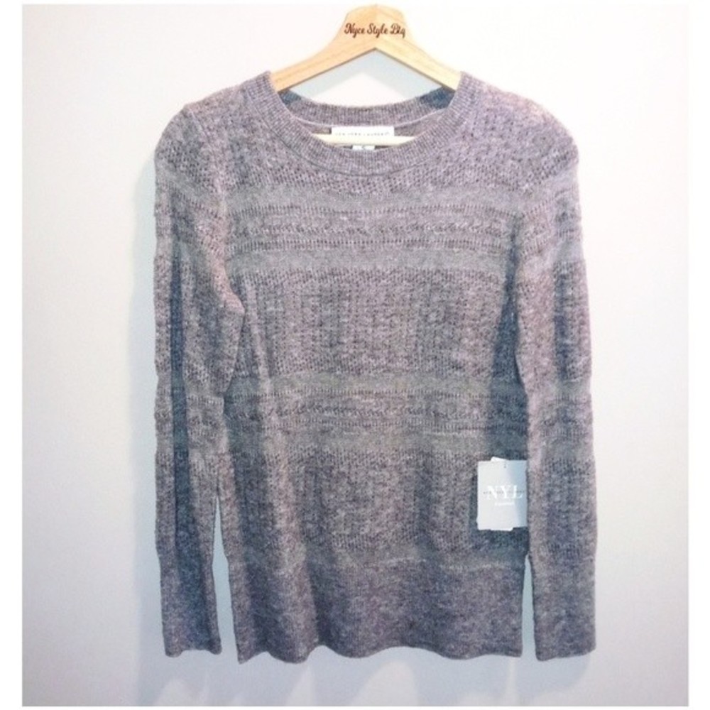 New York Laundry Essentials‎ Gray Sweater